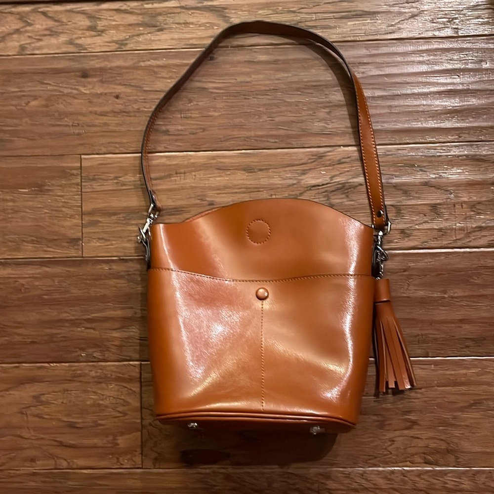HESHE Brown Shoulder Purse